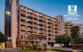 Apollo Spa Resort - All-Inclusive , Indoor & Outdoor Pools & Individual Ac In Every Room